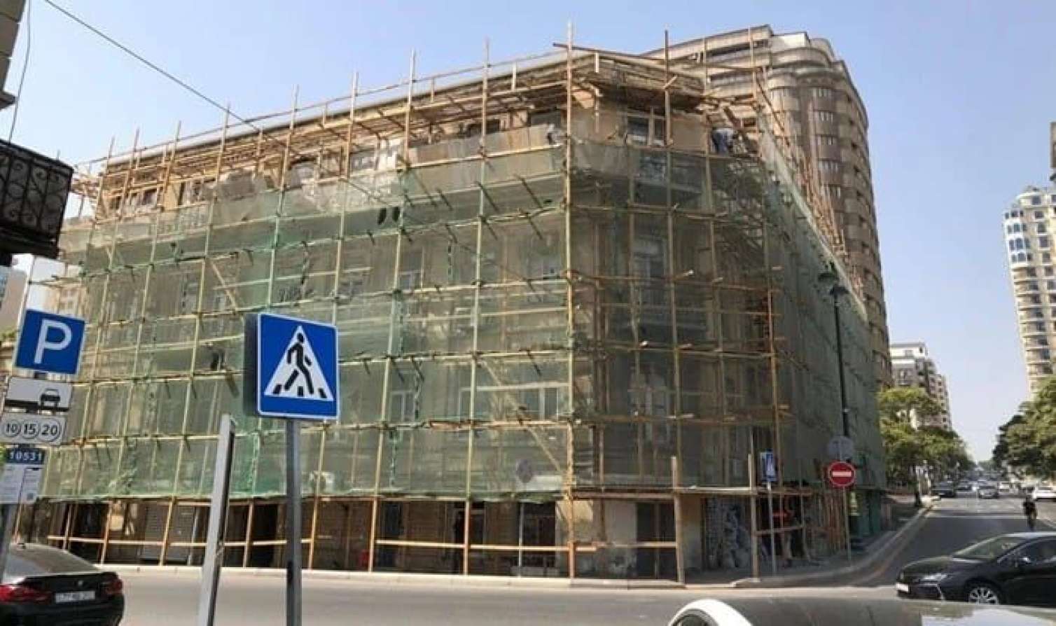 Təmir edəcəkdilər: yağış mənzillərə doldu - FOTO 