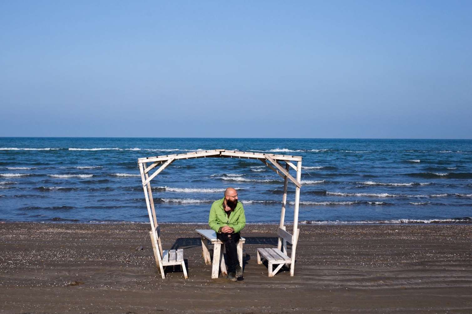 Dənizdə meyiti tapılan fotoqrafla bağlı təsirli paylaşım – FOTO 