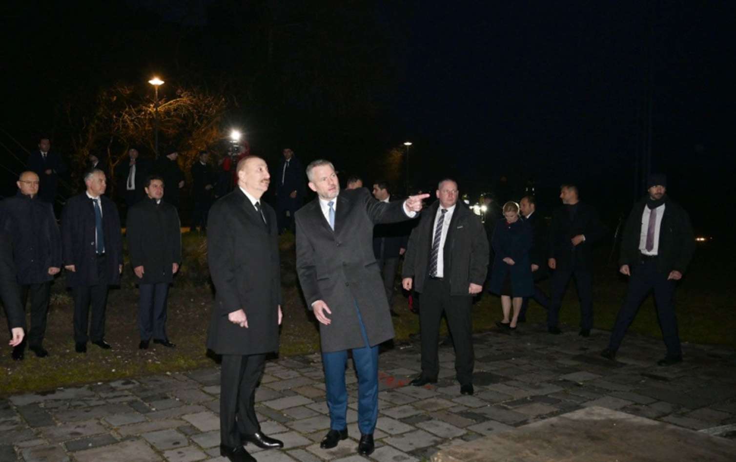 Prezidentlər “Azadlıq Qapısı” abidəsini ziyarət etdi - Foto 