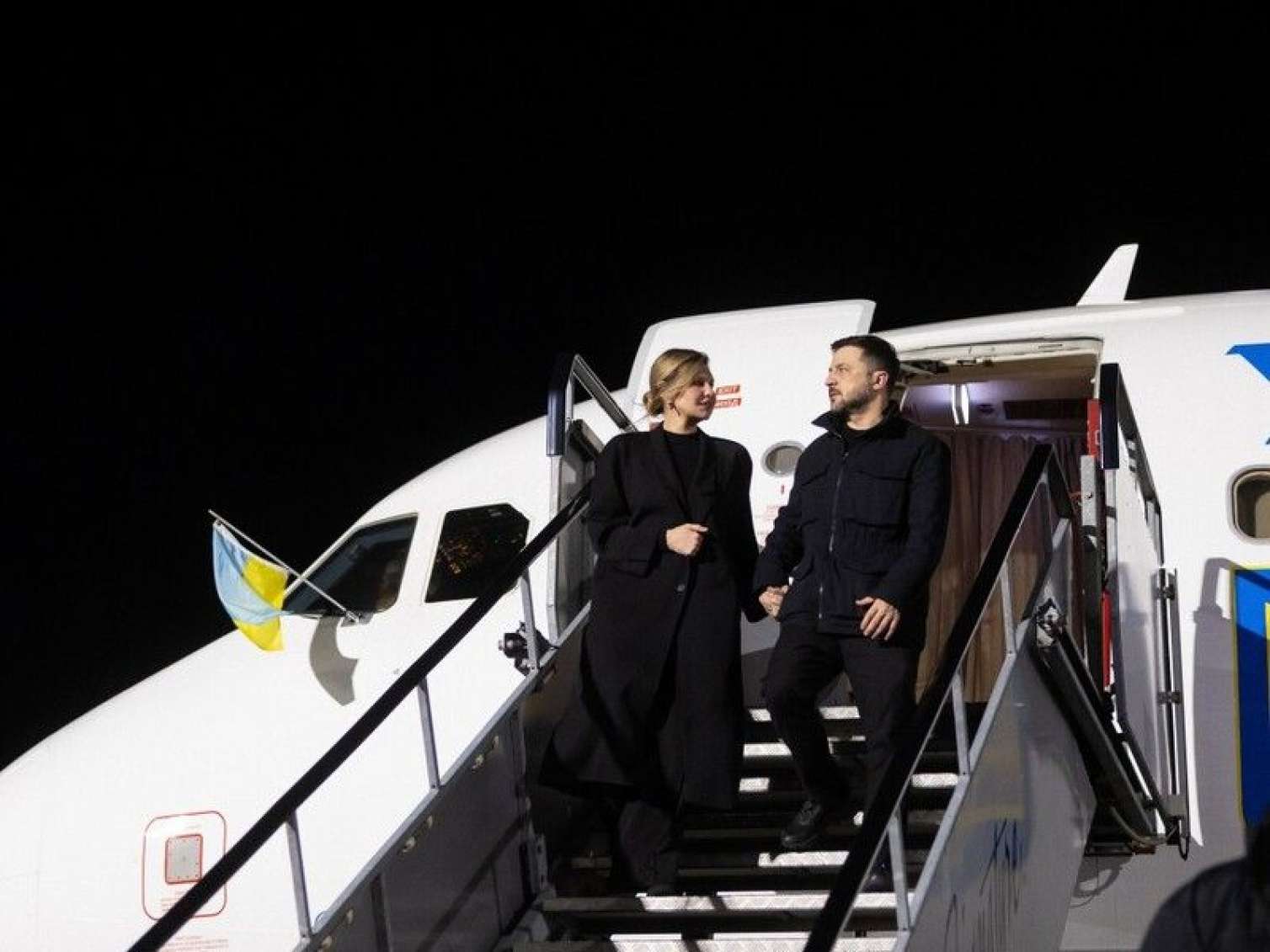 Zelenskinin təyyarəsinə PUA hücumu... - Rəsmən təsdiqləndi 