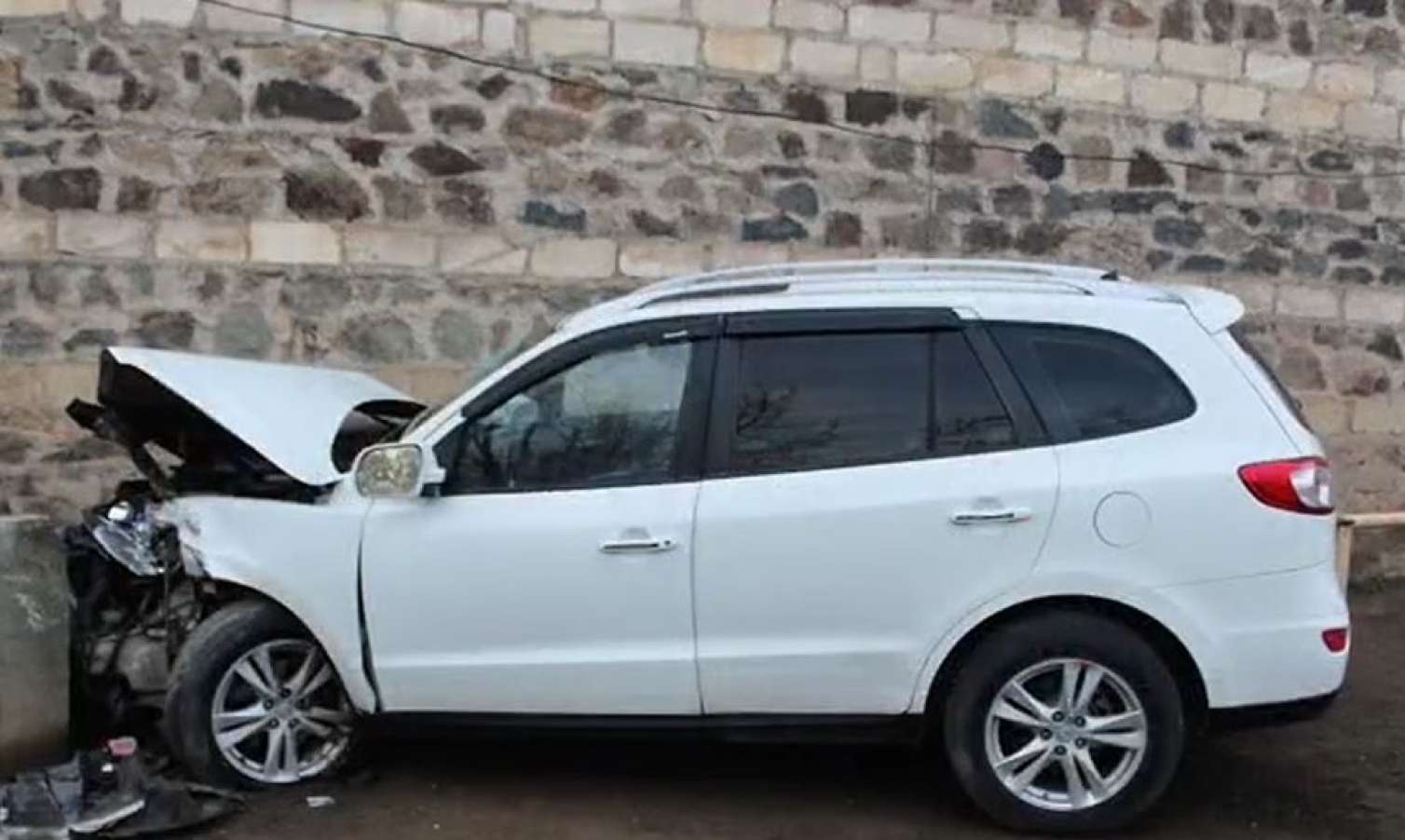 Atasının maşını ilə adam öldürdü – VİDEO 