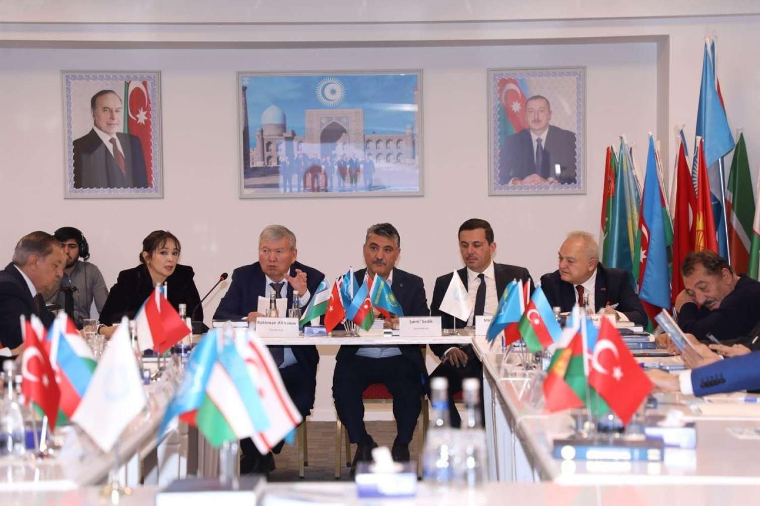 Bakıda “Turan Balabilgə Akademiyası” təsis olundu 