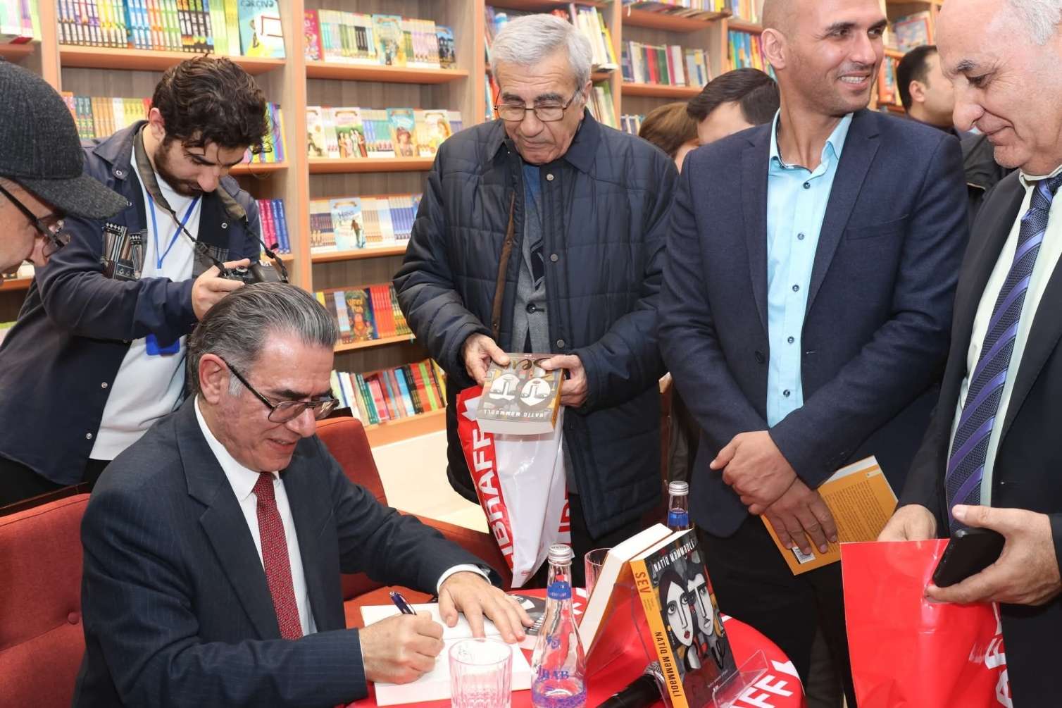 “Sev”gilərlə Natiq Məmmədli - FOTO 