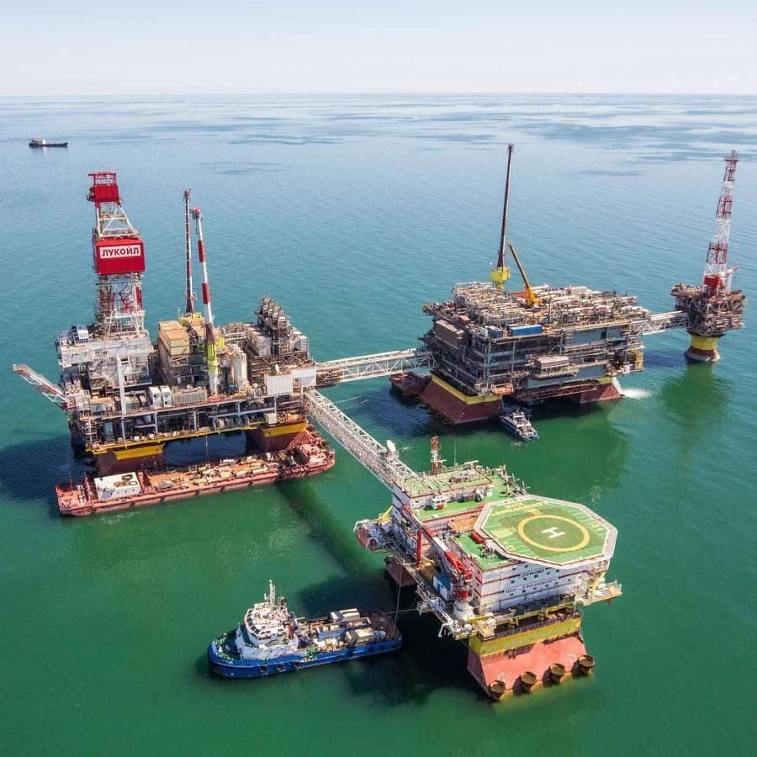 Xəzərdə 7 gündə 3-cü hücum – Neft platformaları vuruldu 