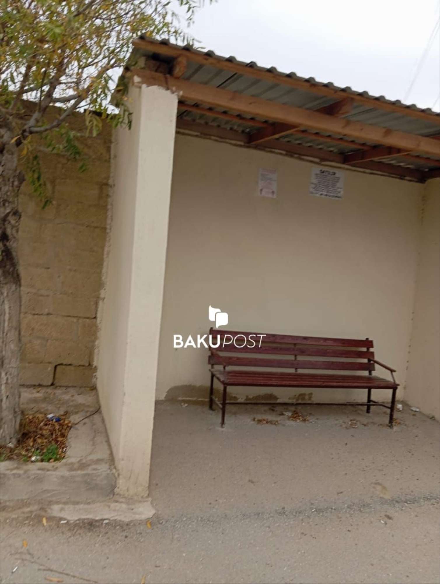 “Qurd dərəsi”nin quş damına bənzəyən dayanacaqları... - ŞİKAYƏT+ FOTO 