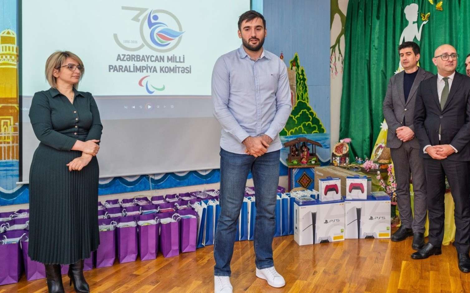 "Azercell" 3 saylı Uşaq evini ziyarət etdi -  FOTO