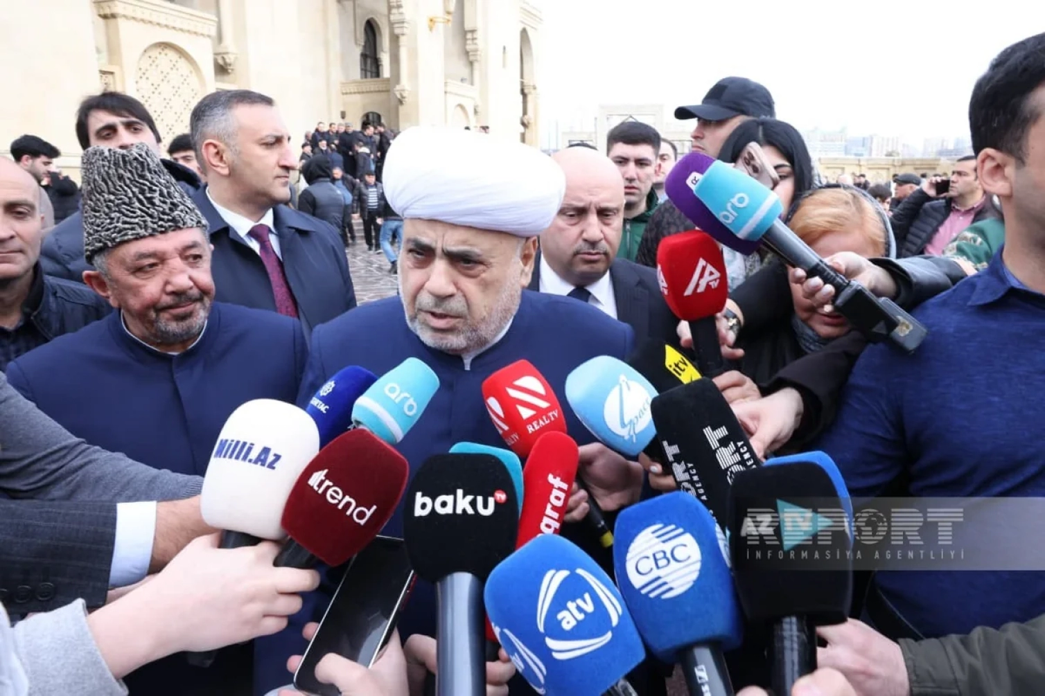 Allahşükür Paşazadə: 