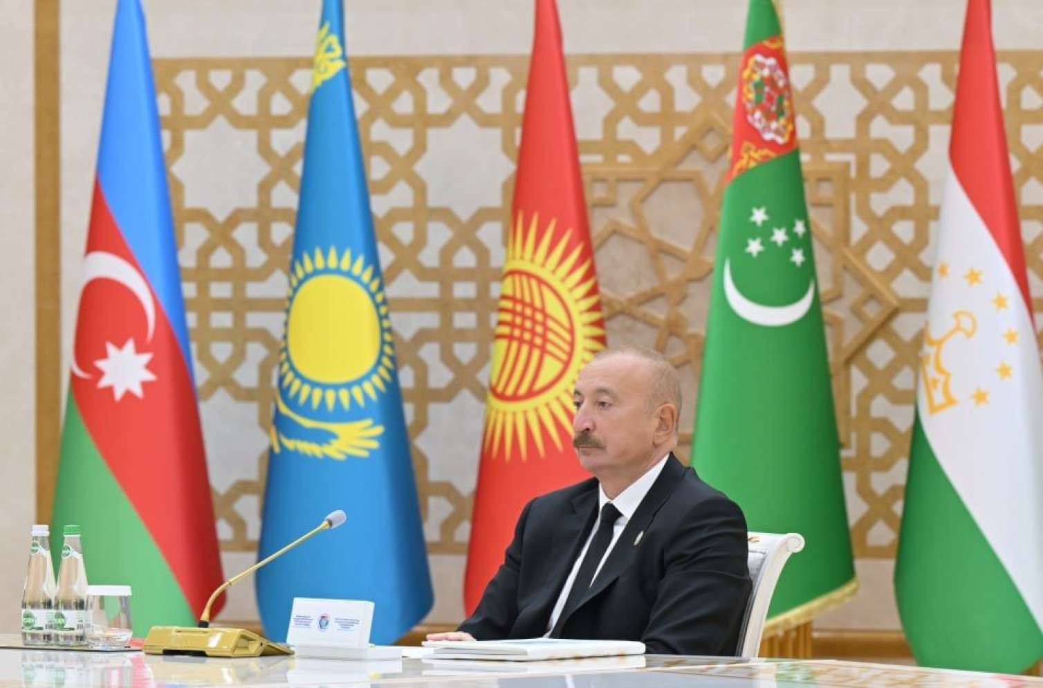 Prezident Türkmənbaşıda tədbirdə iştirak edir - FOTO