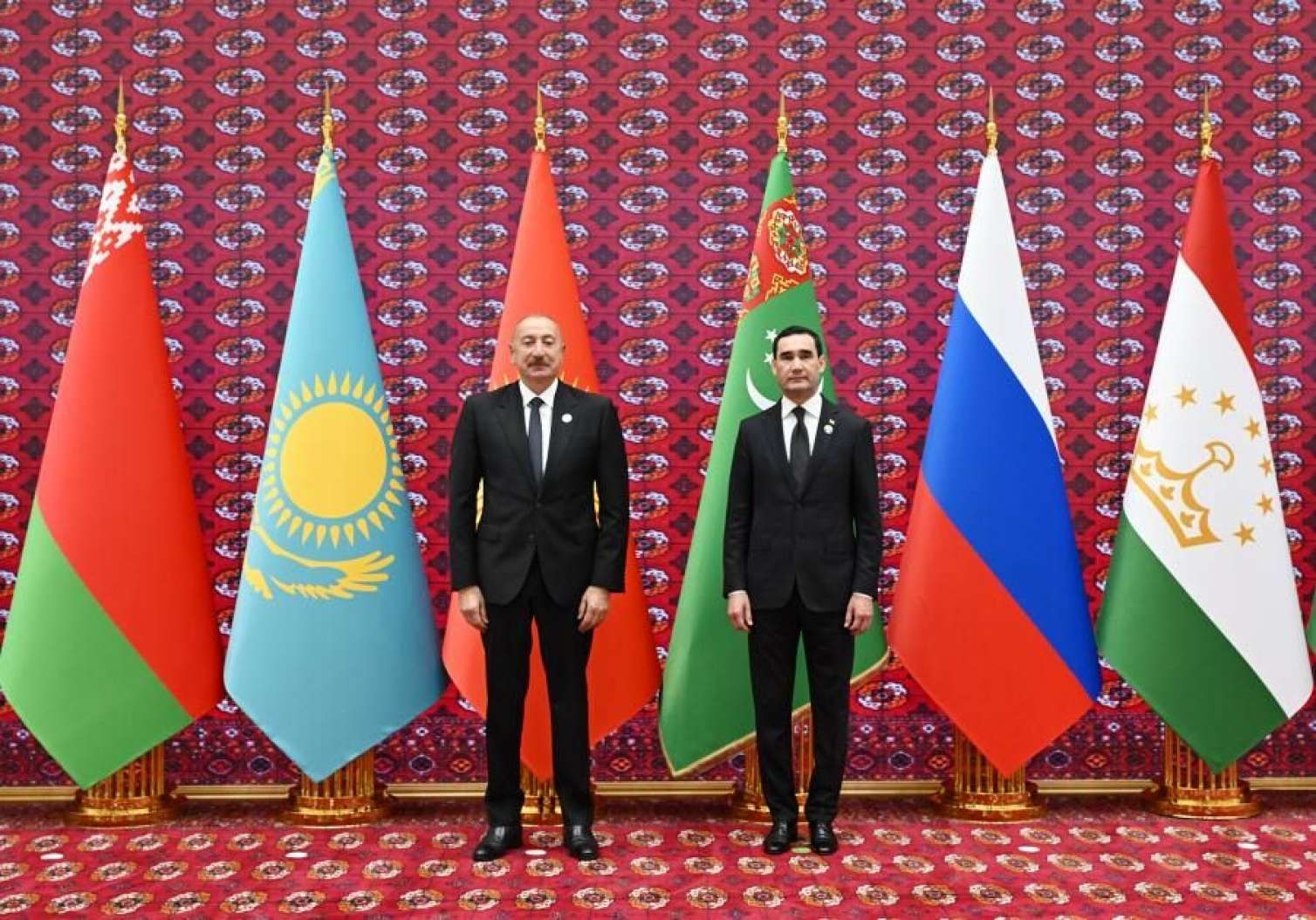 İlham Əliyev “Avaza” Kompleksinə gəldi 