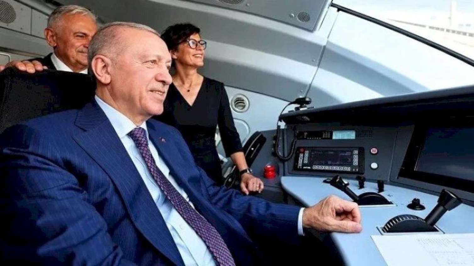 Ərdoğan qatarı özü idarə etdi - VİDEO xəbəri üçün şəkil