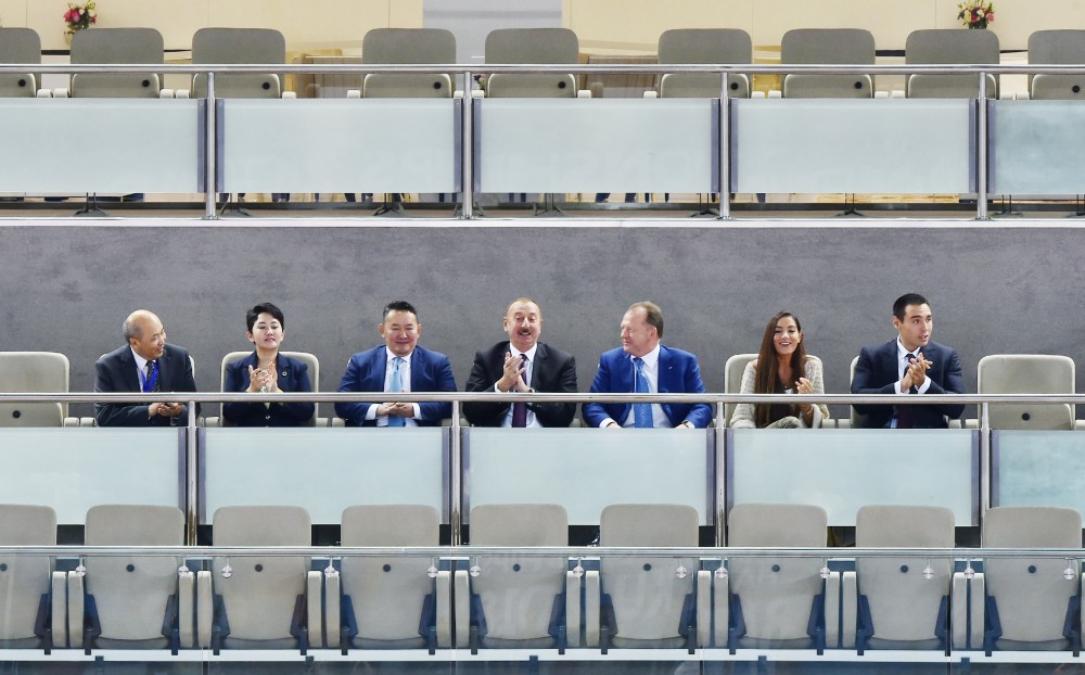 İlham Əliyev dünya çempionatının yarışlarını izləyib -  FOTO