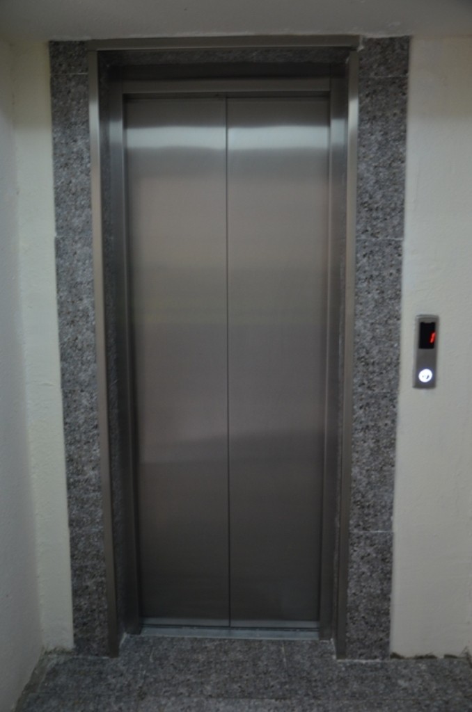 Yeni liftlərin quraşdırılması davam edir -  FOTOLAR