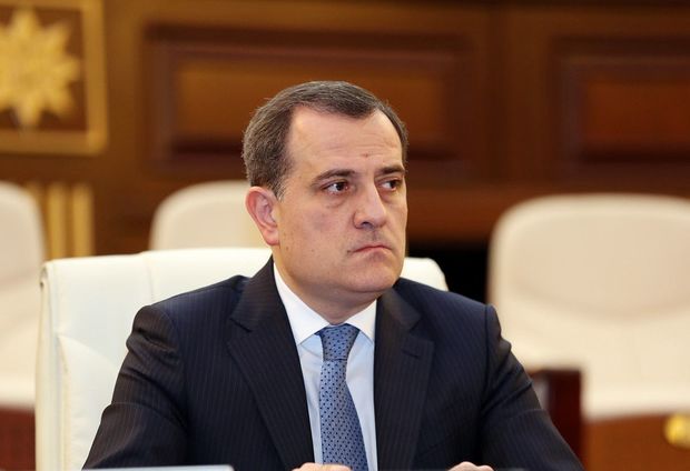 Yeni nazir səfirlərin fəaliyyətini araşdırmağa başladı - 