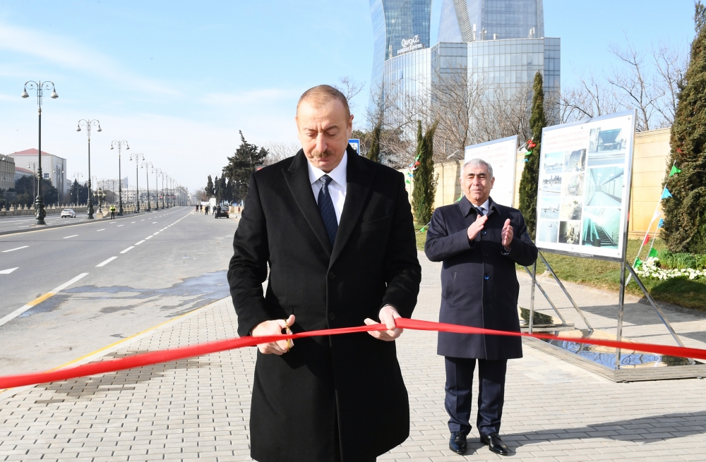 Prezident yeraltı piyada keçidinin açılışında – FOTOLAR