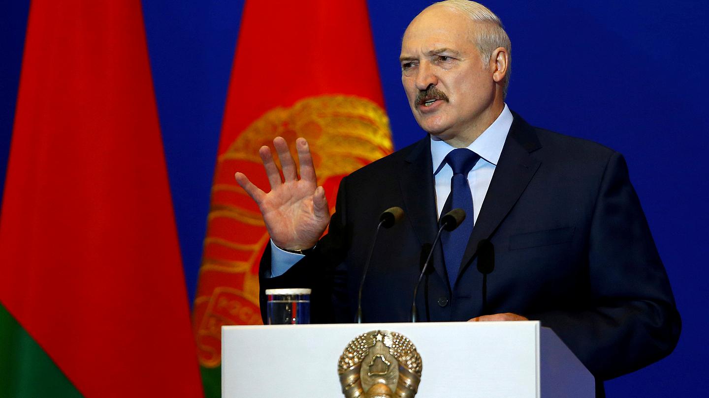 Belarus Prezidenti hökuməti istefaya göndərdi
