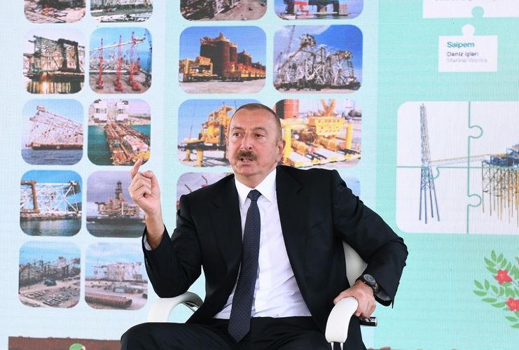 Prezident təməlqoyma mərasimində iştirak etdi - FOTOLAR - Yenilənib Prezident təməlqoyma mərasimində iştirak etdi - FOTOLAR - Yenilənib