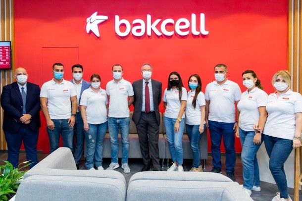 "Bakcell"in yenilənmiş konsept mağazası - FOTO-VİDEO 