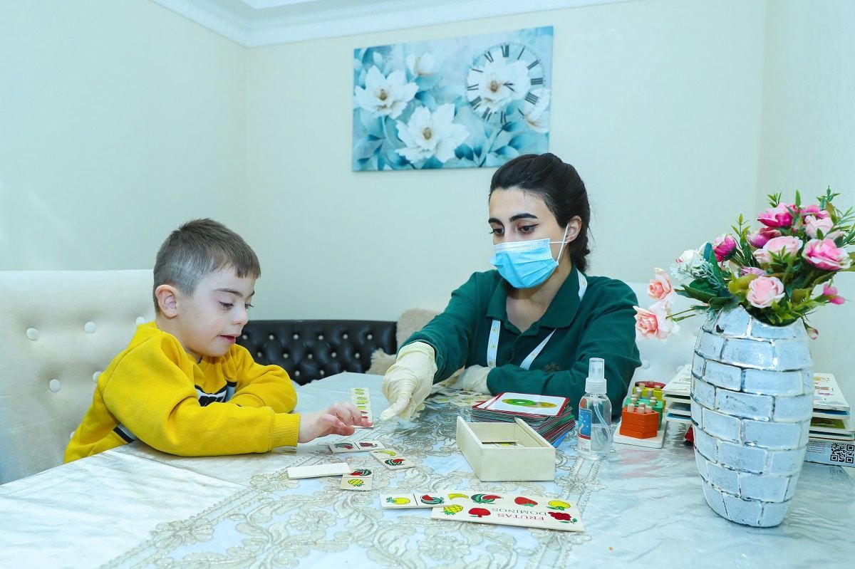 Uşaqların səyyar sosial reabilitasiyasına başlanıldı - FOTOLAR Uşaqların səyyar sosial reabilitasiyasına başlanıldı - FOTOLAR