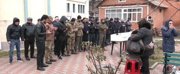 Azərbaycanlı döyüşçü Donbasda snayperlə öldürüldü - VİDEO/FOTO Azərbaycanlı döyüşçü Donbasda snayperlə öldürüldü - VİDEO/FOTO