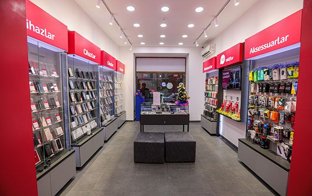 “Nar” Bakıda yenilənmiş mağazalarını təqdim etdi -  FOTO
