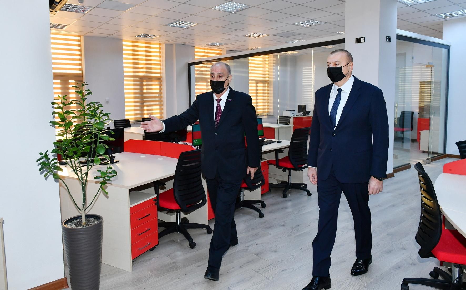 Prezident AZƏRTAC-ın yeni binasında - YENİLƏNİB - FOTO Prezident AZƏRTAC-ın yeni binasında - YENİLƏNİB - FOTO