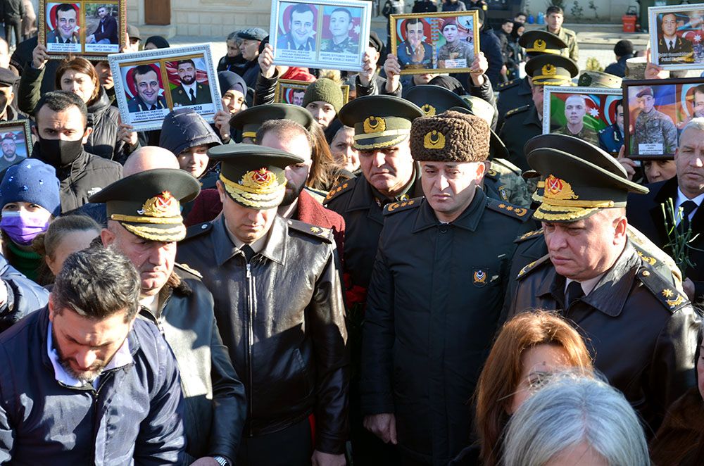 General-mayor Polad Həşimovun xatirəsi yad edildi - FOTOLAR General-mayor Polad Həşimovun xatirəsi yad edildi - FOTOLAR