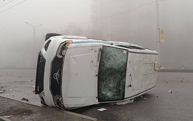 Almatıda vəziyyət pisləşir: polislə etirazçılar arasında toqquşma - FOTO - VİDEO