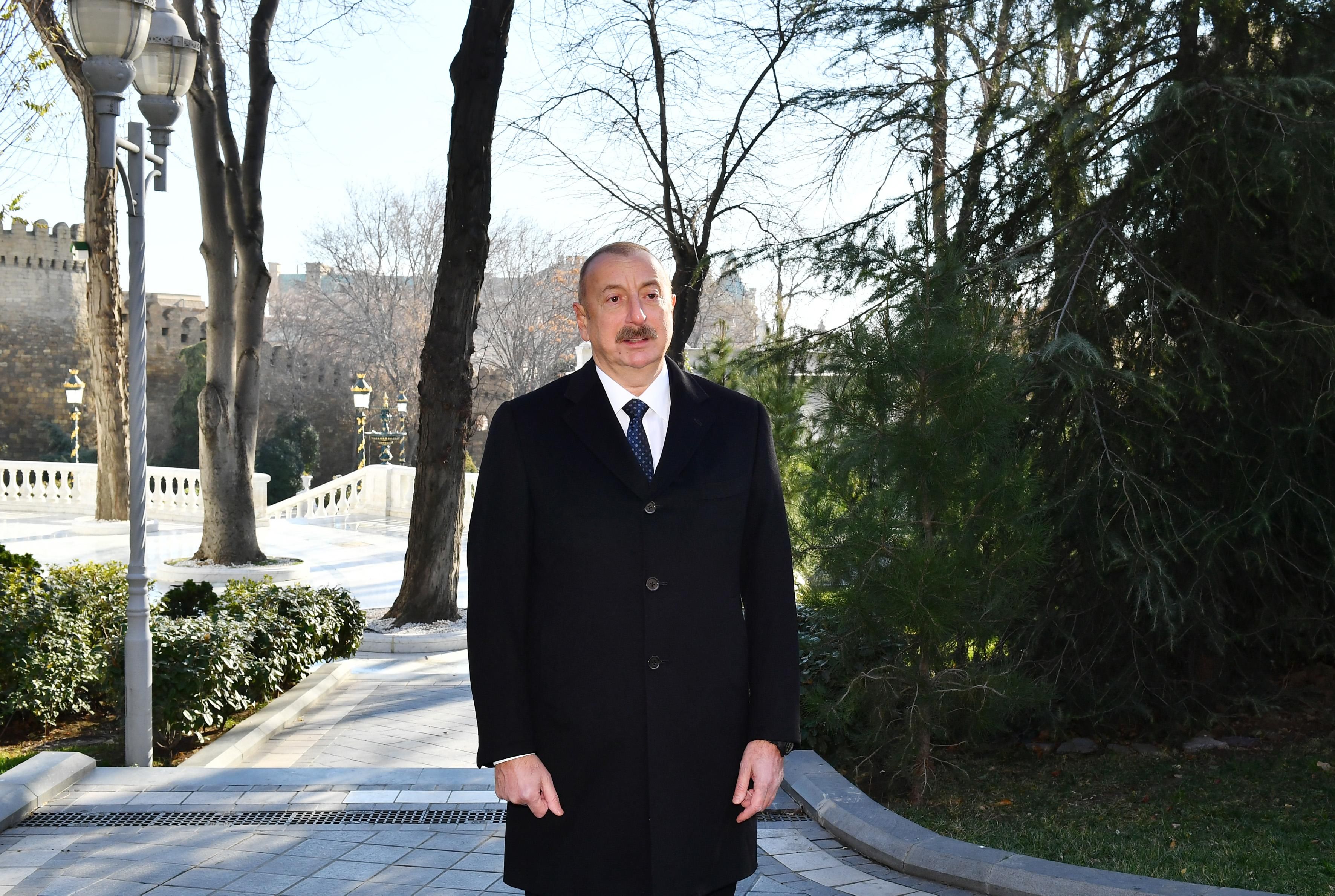 Prezident Hacı Zeynalabdin Tağıyevin abidəsinin açılışında -  FOTO