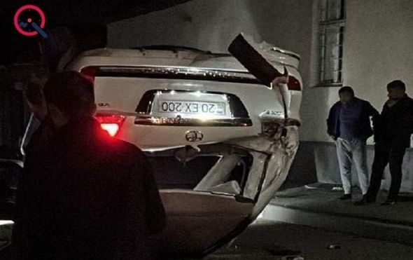 DYP rəisi "Land Cruiser"lə qəza törətdi - FOTO