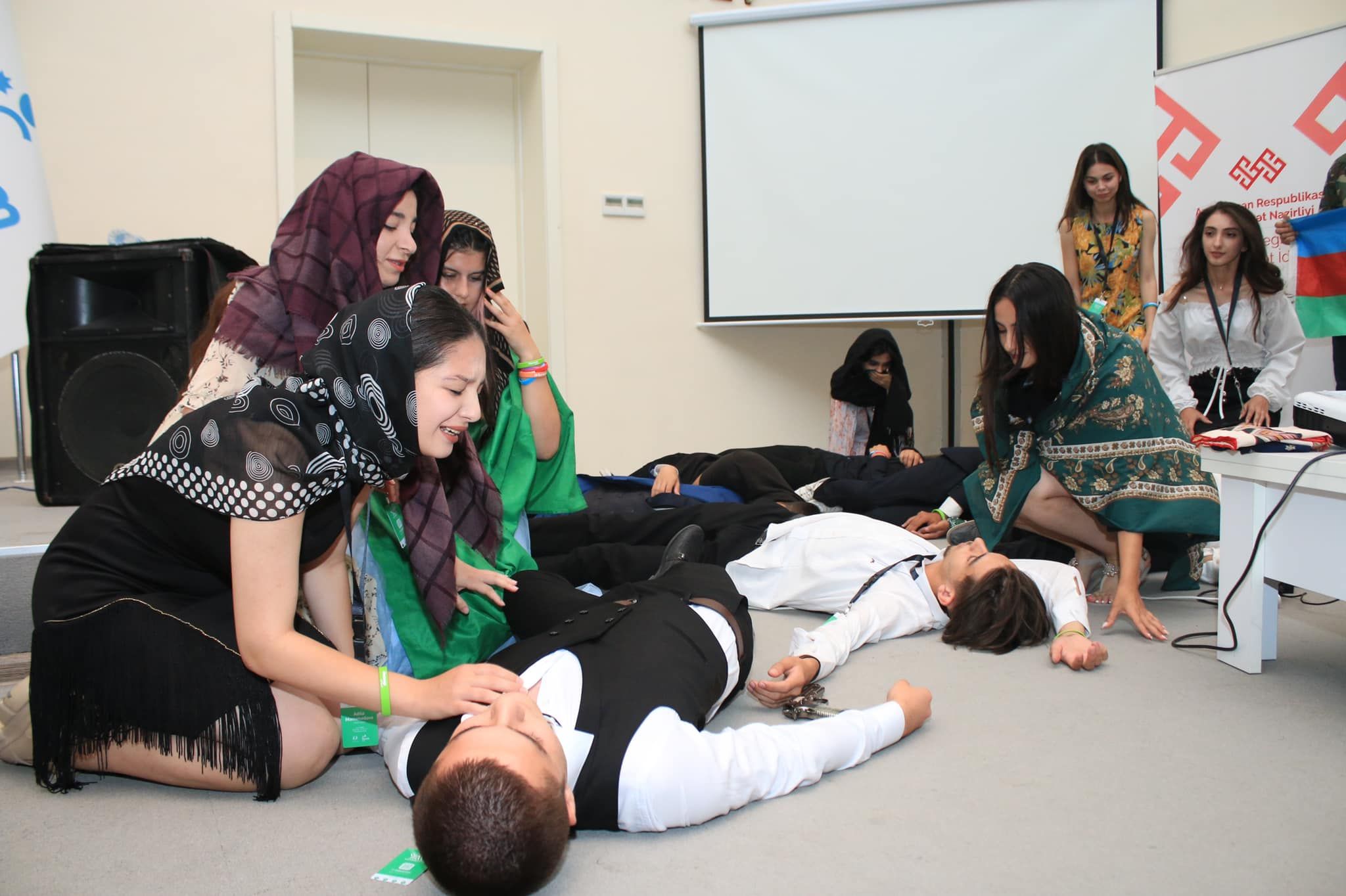 “Gənc Liderlər üçün Yay Universiteti”nin növbəti mövsümü başa çatdı -  FOTO