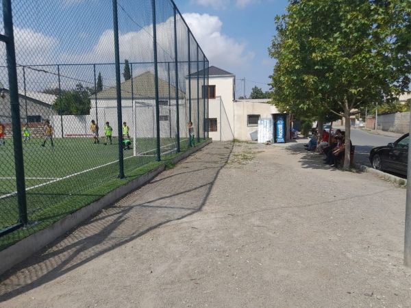 Azərbaycanda daha bir tender yeyintisi: sanitar qovşağı olmayan stadion - FOTOLAR 