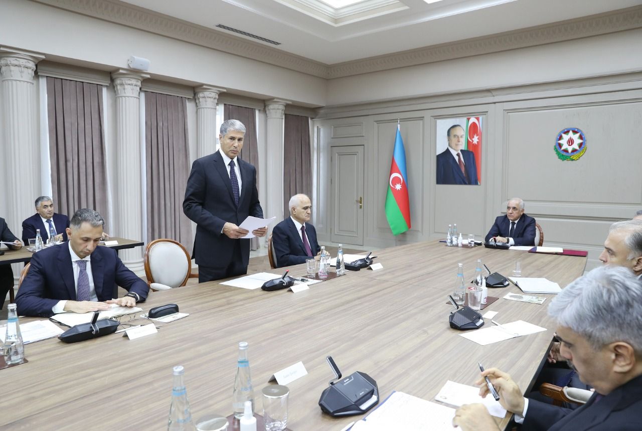 Nəqliyyat sahəsinin vəziyyətinə dair müşavirə keçirildi - FOTOLAR 