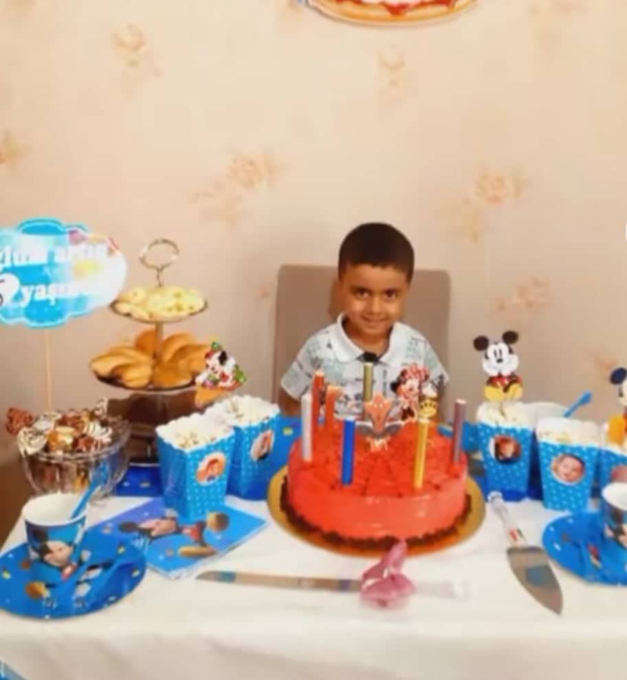 Siçan dərmanı yeyib ölən azyaşlı qardaşların FOTOLARI  