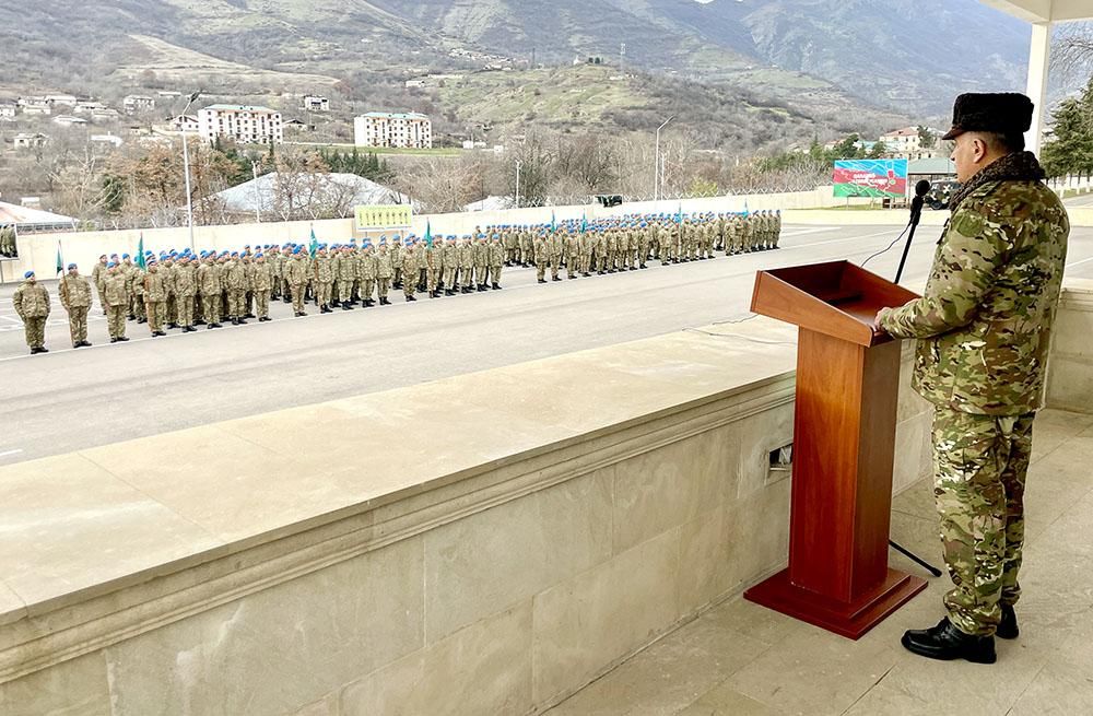 Kərim Vəliyev Şuşada hərbçilərlə görüşdü, tapşırıqlar verdi -  FOTO