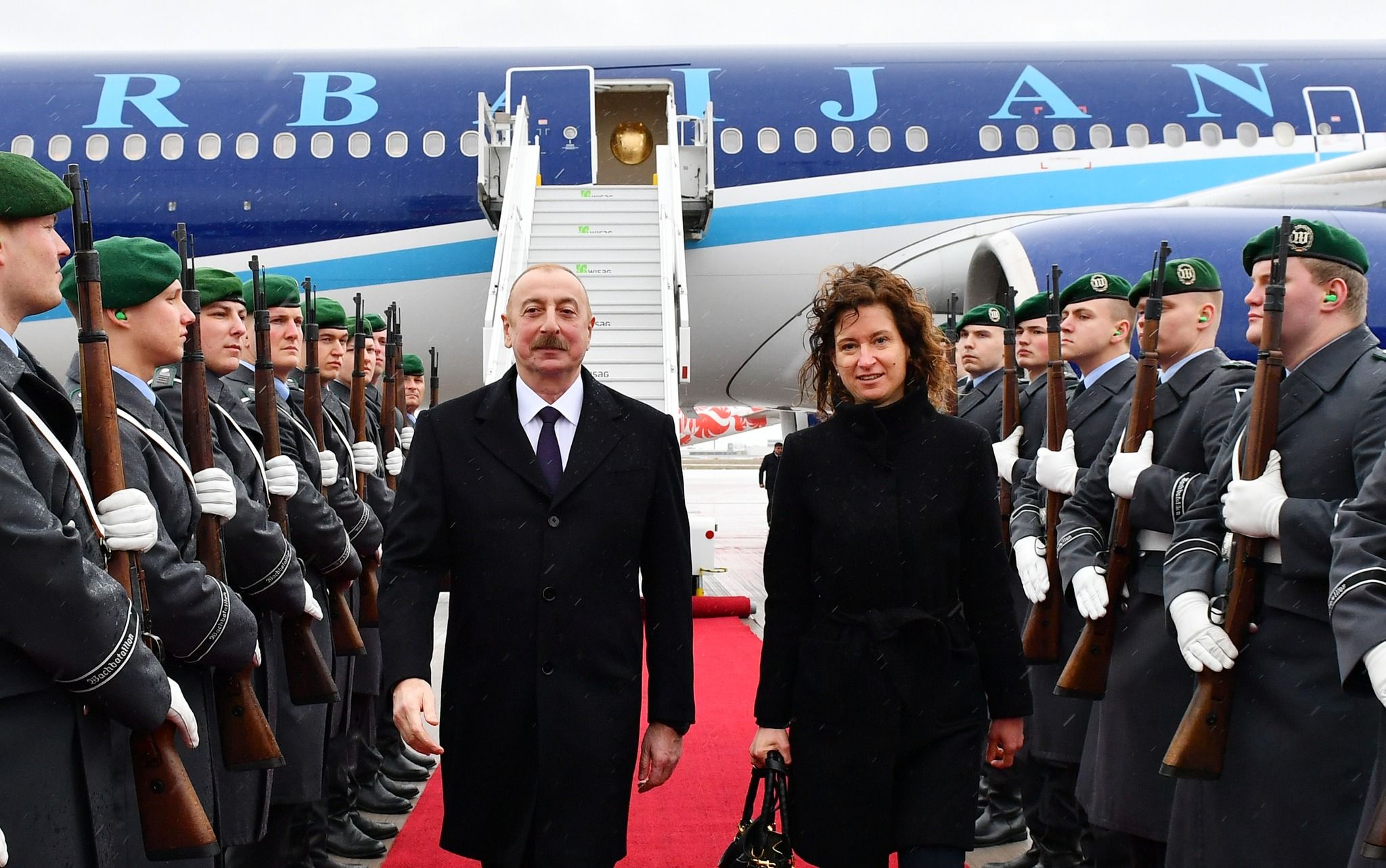 Prezident Almaniyaya getdi -  FOTO