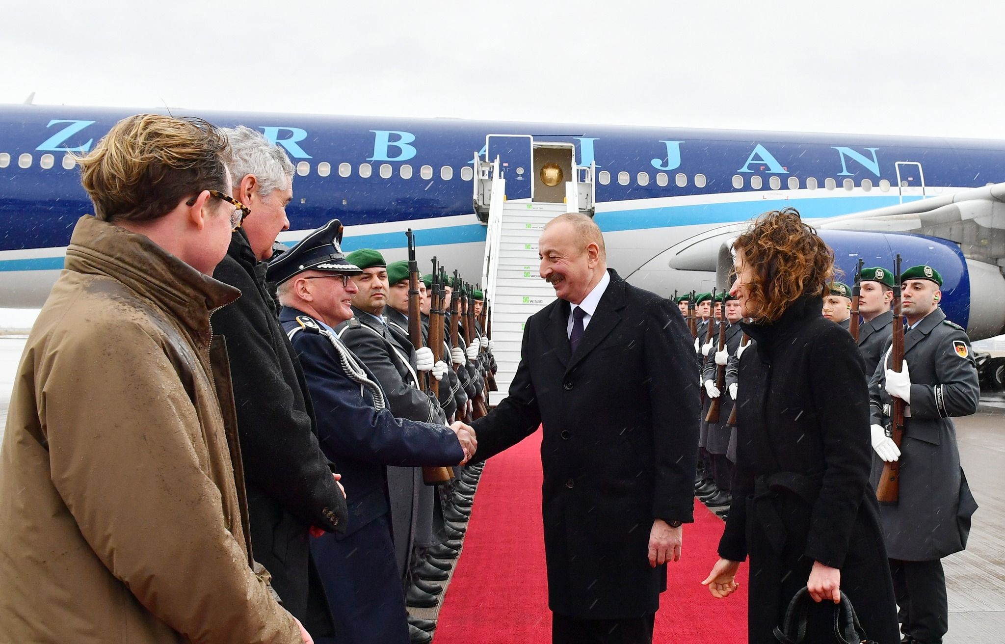 Prezident Almaniyaya getdi -  FOTO