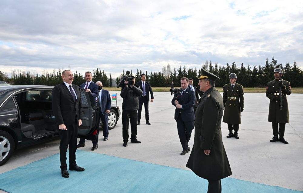 Prezidentin Türkiyəyə səfəri başa çatdı -  FOTOLAR