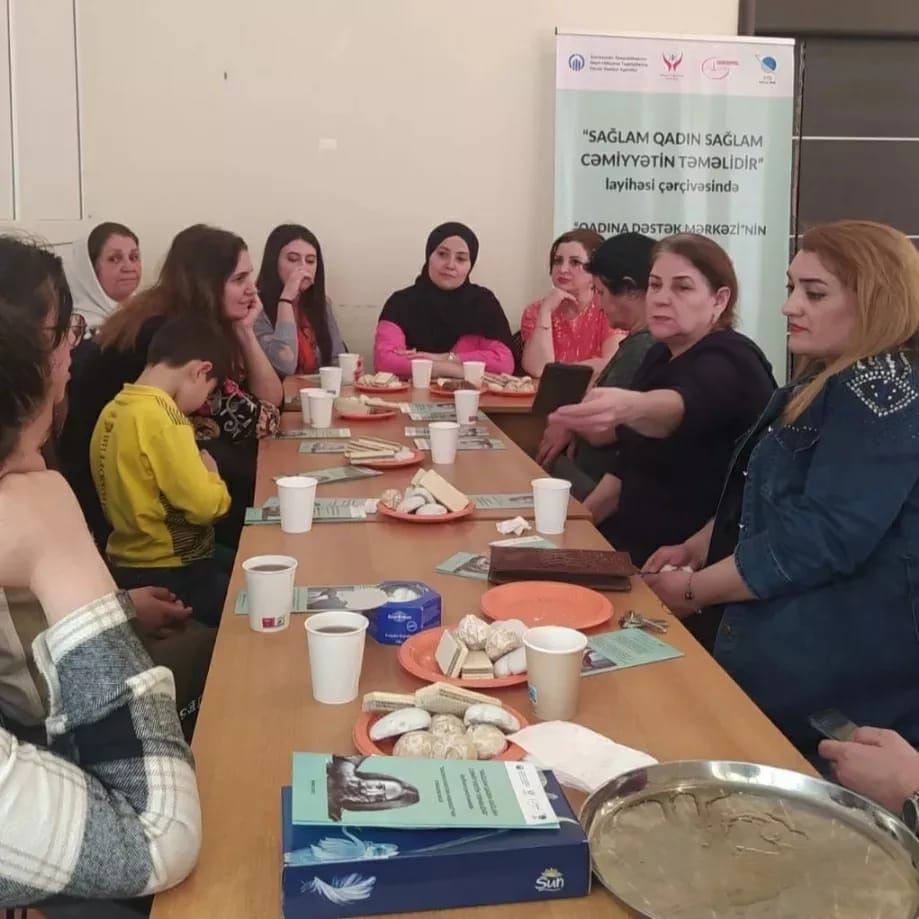 Bakıda qadınlara hüquqi və psixoloji yardım göstərilib- FOTO 