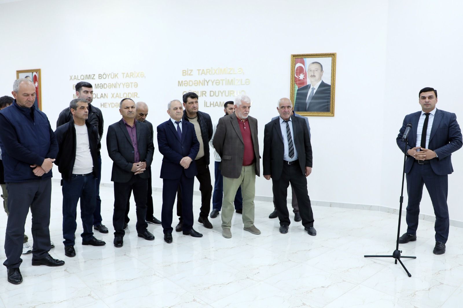 Ağsudakı sahibkarlar "Açıq mikrofon"da müraciətlərini ünvanladılar -  FOTO