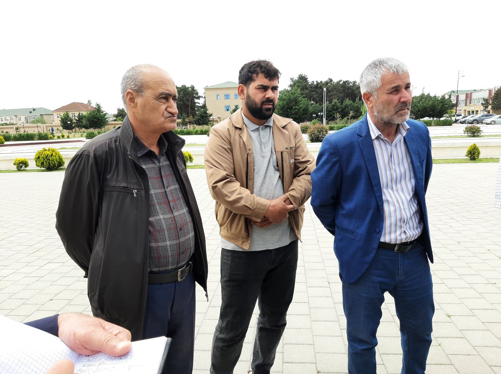 "Açıq mikrofon" aksiyasında Neftçala sakinlərinin müraciətləri dinlənildi -  FOTO