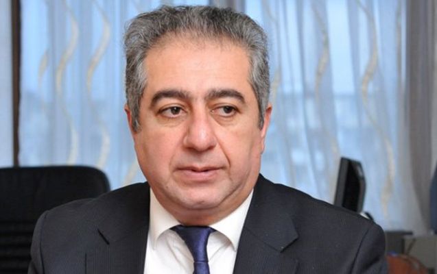 Qubad İbadoğluna azadlıq tələbi ilə piket keçirilib