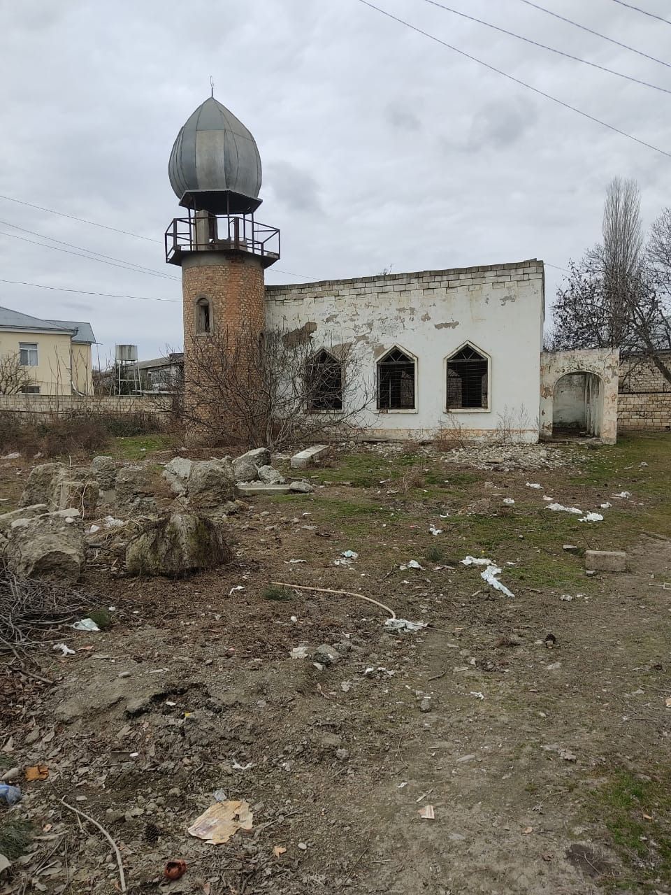 Xudat şəhərindəki Сümə Məscidi xarabalığa çevrilib - FOTO 