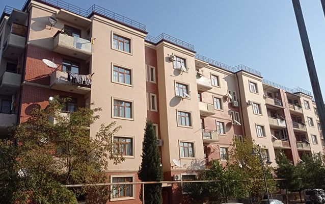 Gəncədə qadın müğənni öldürüldü 