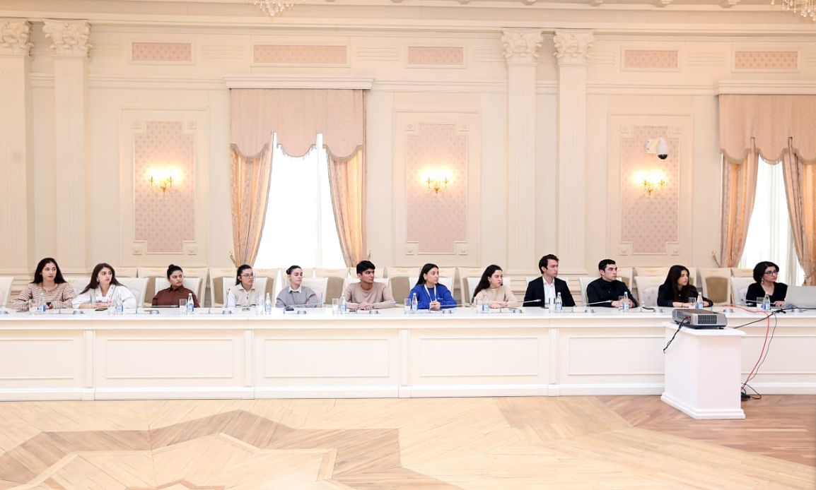 Ali Məhkəmə və MEDİA tələbələr üçün seminar keçirdi - FOTO 