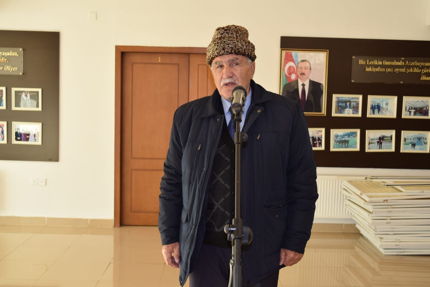 Həftənin sonuncu “Açıq mikrofon” aksiyasında 7 müraciət ünvanlandı 