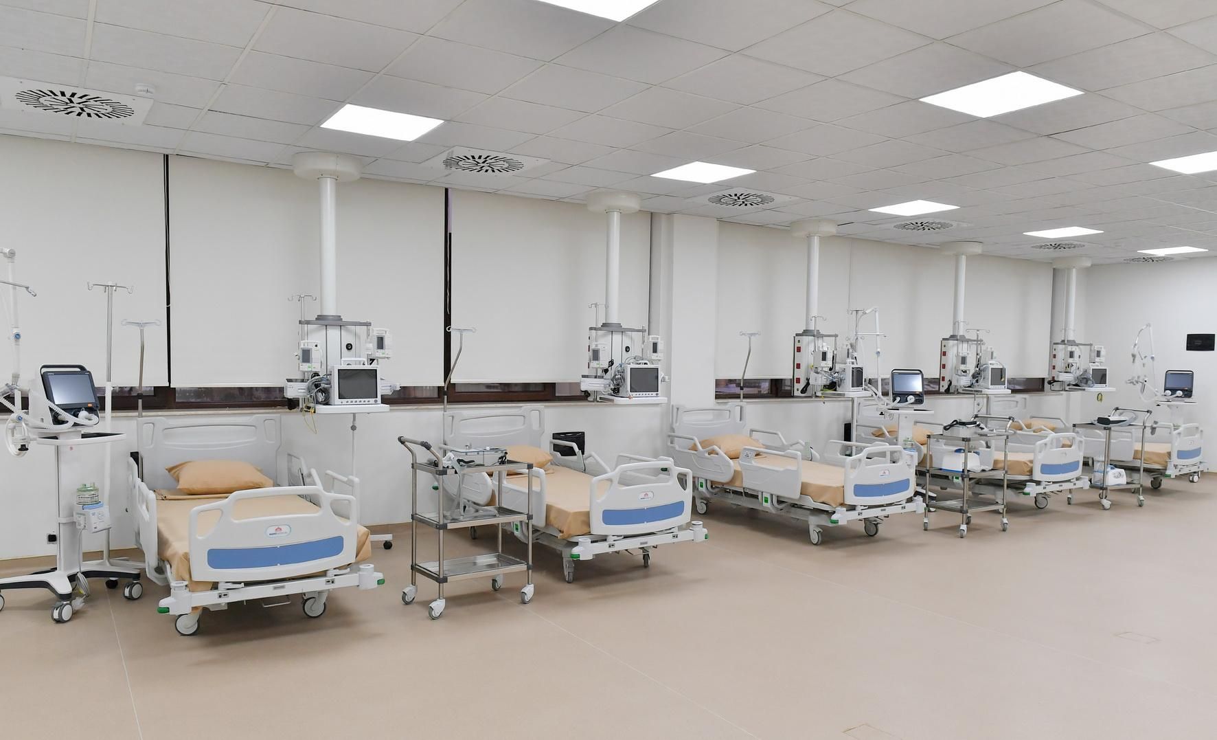Prezident DSX-nin yeni hərbi hospital kompleksinin açılışında -  Yenilənib-FOTO