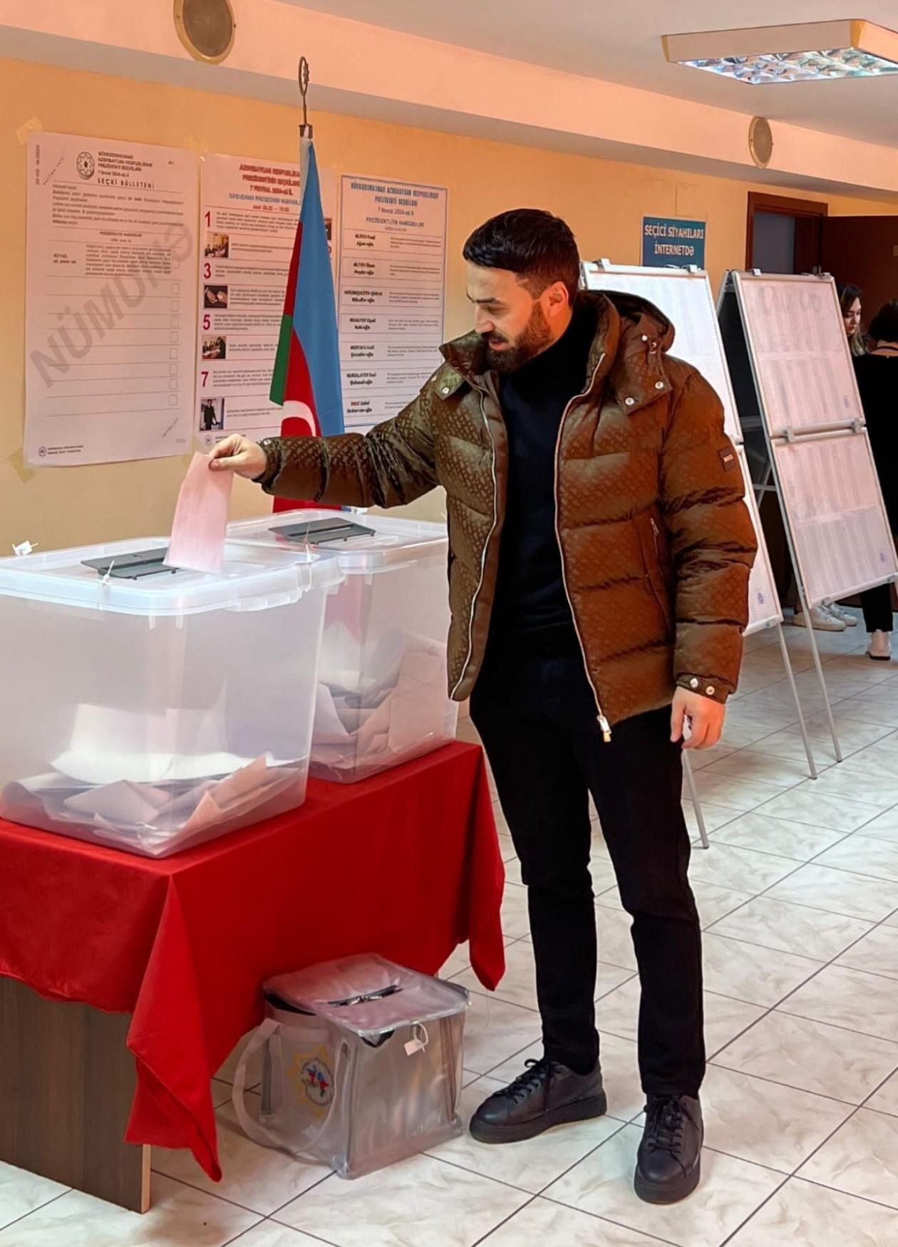 Məşhurlar səsvermədə -FOTOLAR 