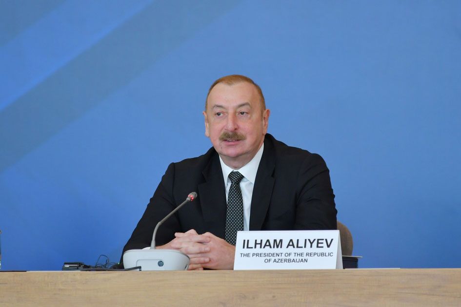 İlham Əliyev Bakıda keçirilən Qlobal Forumda iştirak etdi -  Yenilənib1-FOTO