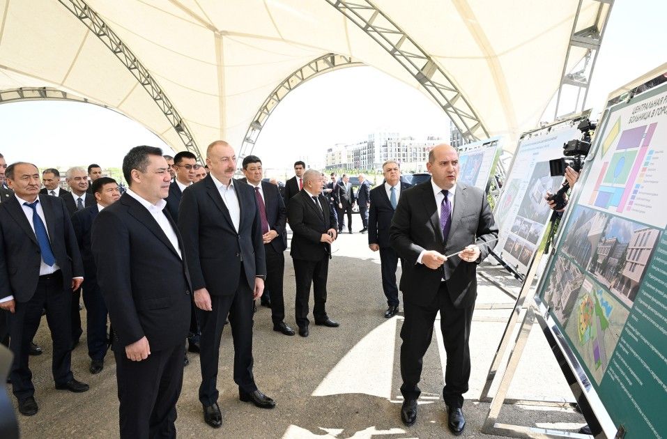 Prezidentlərə Füzulinin Baş planı təqdim edildi - FOTOLAR 