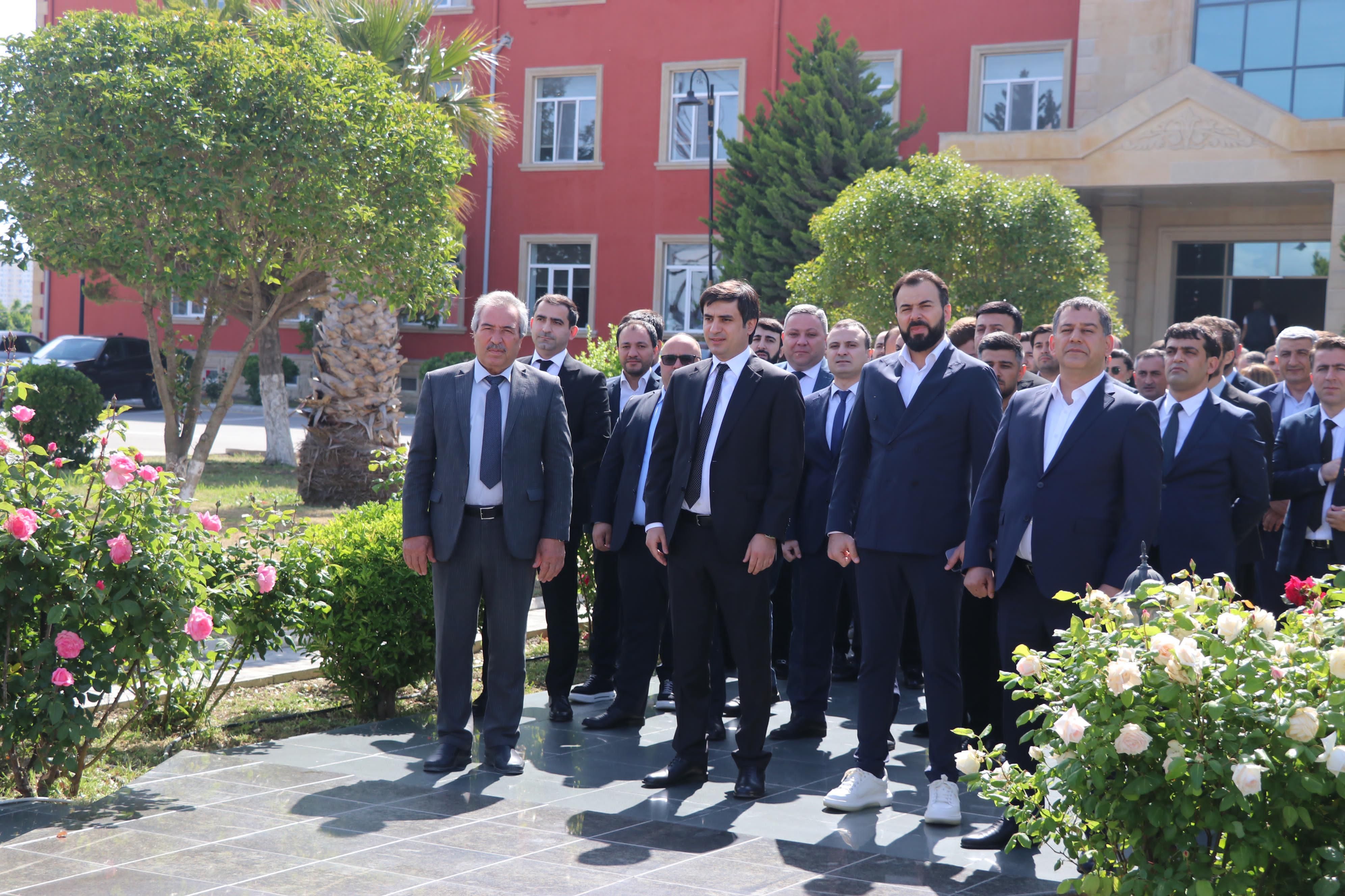 "Fortis Group" Heydər Əliyevə həsr olunan tədbir keçirdi - FOTO "Fortis Group" Heydər Əliyevə həsr olunan tədbir keçirdi - FOTO